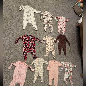 Baby sleepers (9 total)
